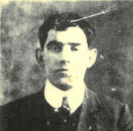 Peter Mulrine Forms a Beer Bottling Company